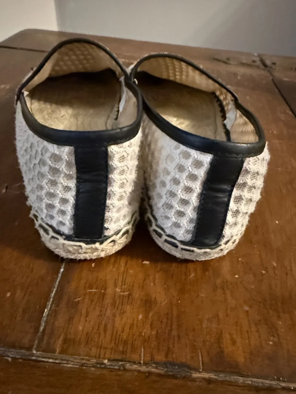 Tory Burch Black and White Colorblock Espadrilles Sz 9.5